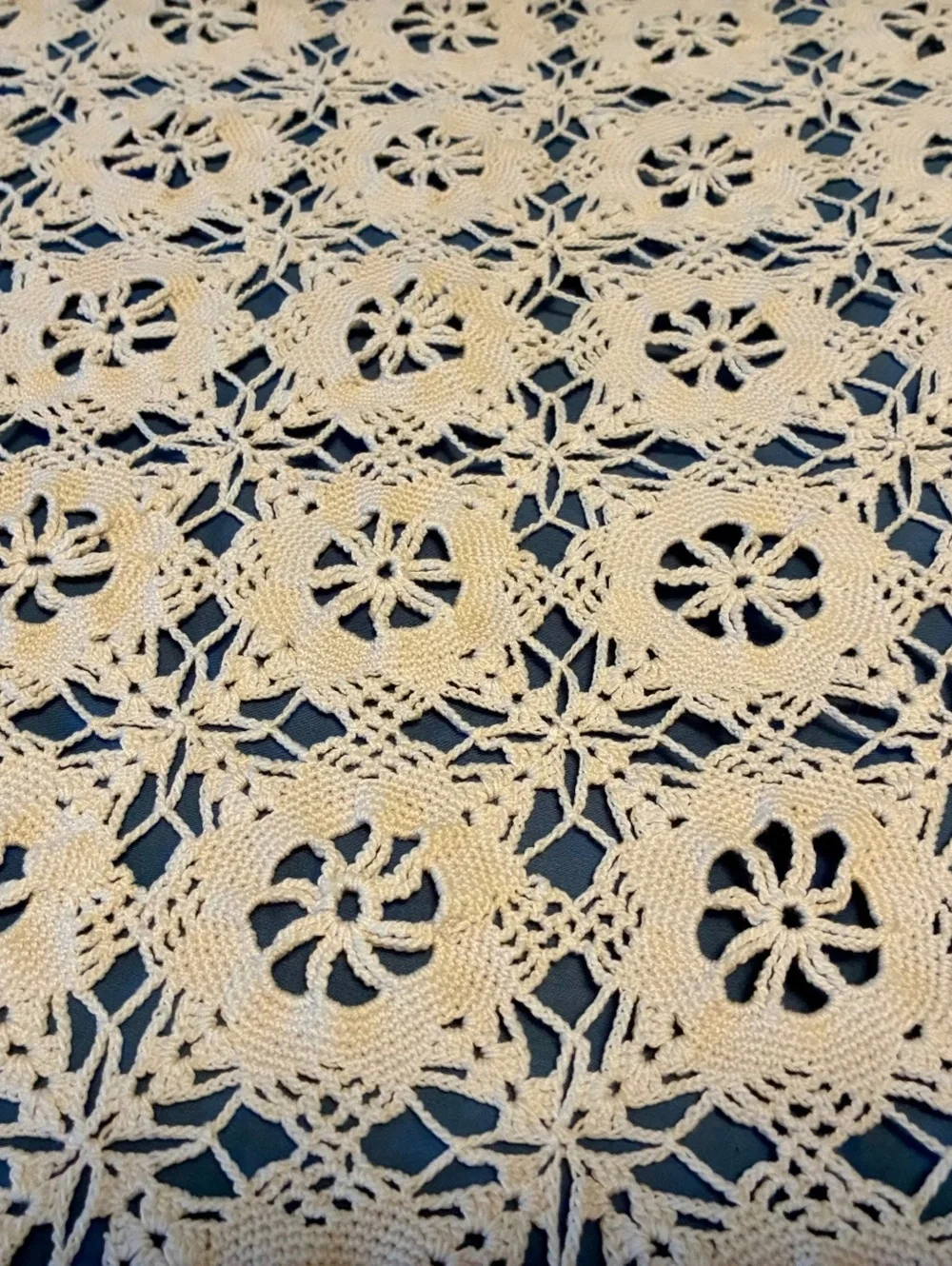 Handmade Vintage Crochet Lace Bed coverlet Throw Blanket -